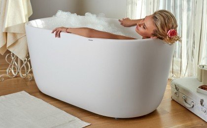 Lullaby Wht Freestanding Solid Surface Bathtub web (8) (web)